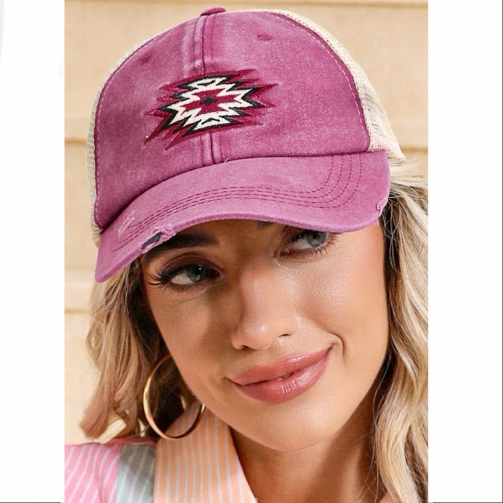 Distressed Aztec Hat - Picture 4 of 11